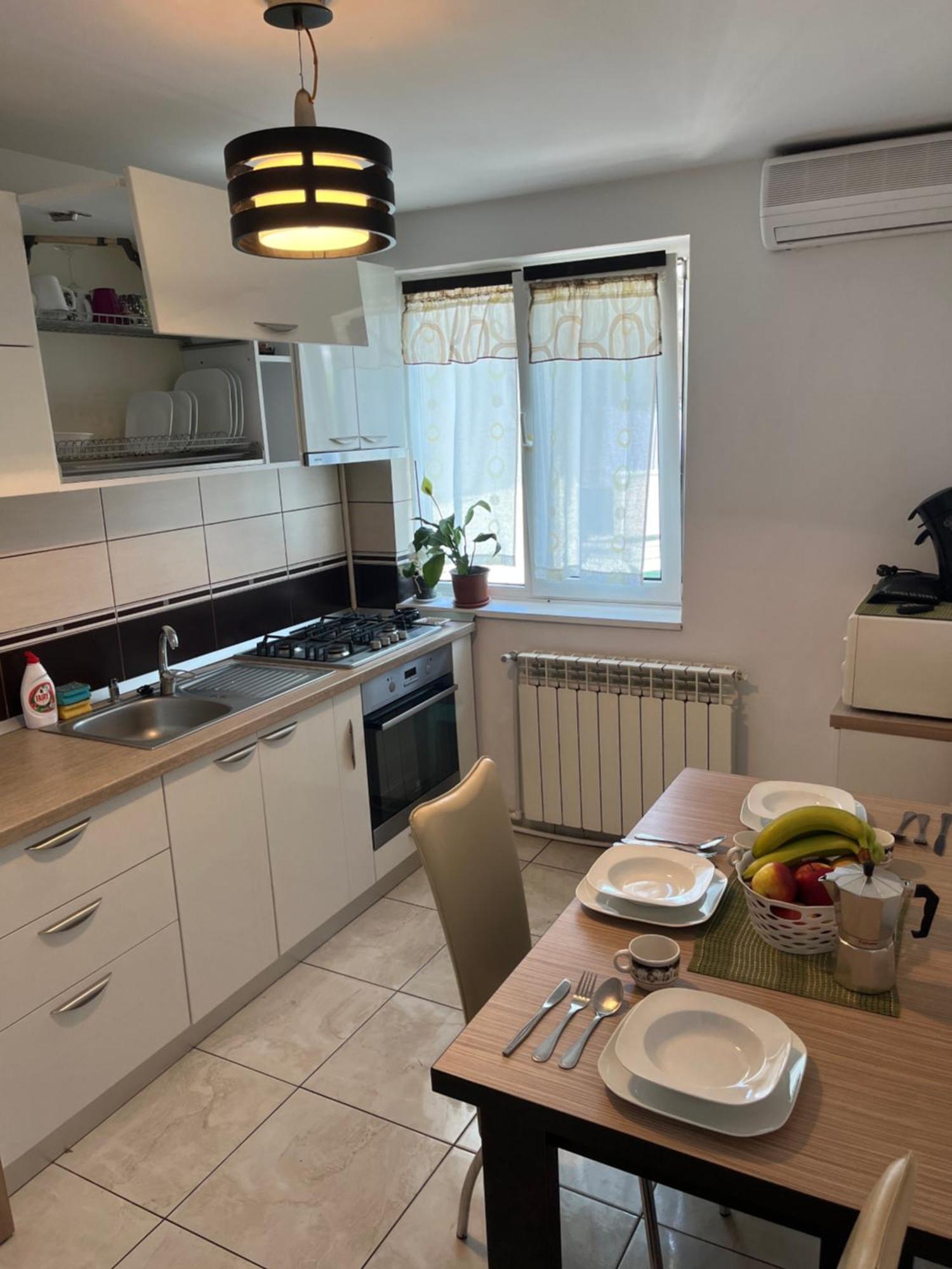 Concept Home Valcea รึมนิคูวัลเจีย ภายนอก รูปภาพ